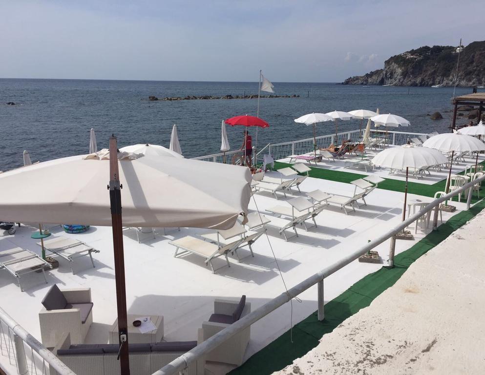 Hotel La Scogliera Forio di Ischia Esterno foto